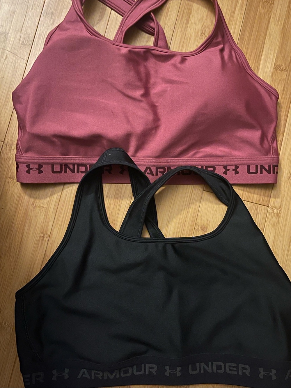 Women’s under armour sports bra’s
